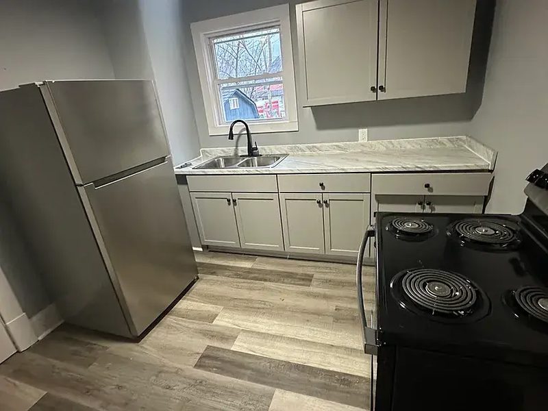 Kitchen with full-size appliances